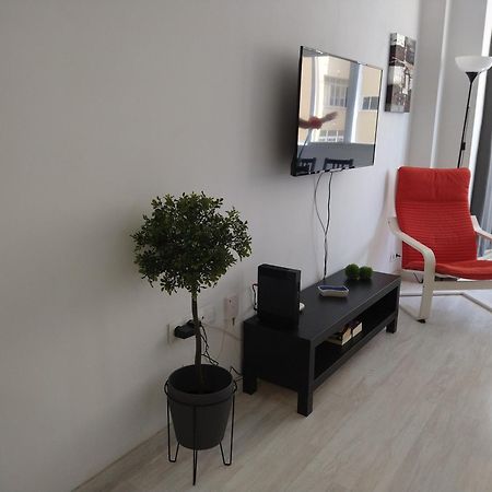 Amplio Estudio,Vista Mar Y Montana, A Pasos Del Centro Torremolinos Buitenkant foto