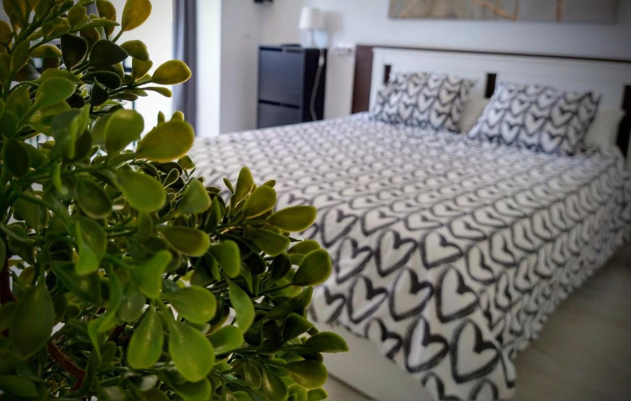 Amplio Estudio,Vista Mar Y Montana, A Pasos Del Centro Torremolinos Buitenkant foto